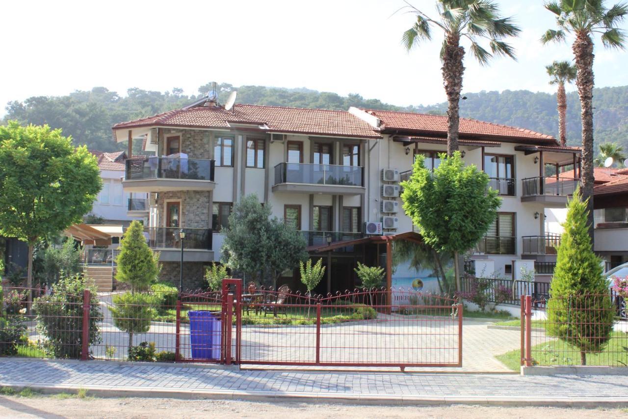 Iberia Villas オルタジャ エクステリア 写真